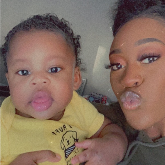 Meet The Seller 💛 - Picture 5 of 11